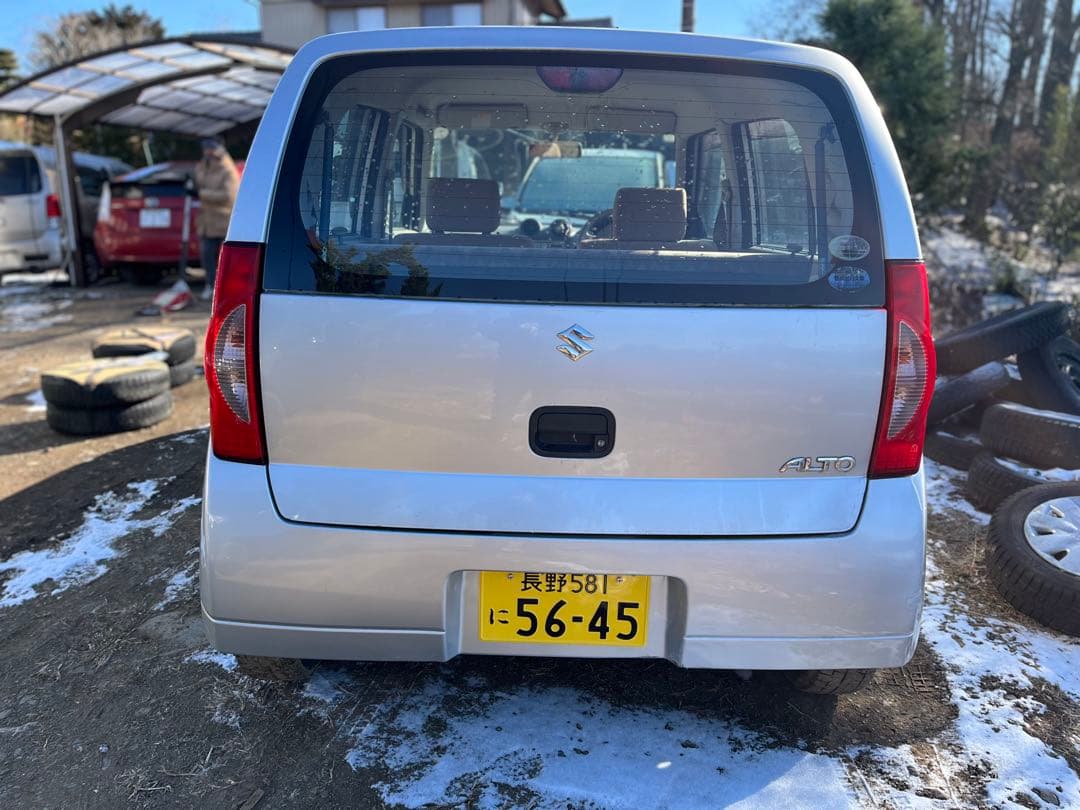 スズキアルト　MT★車検令和8年7月★2WD