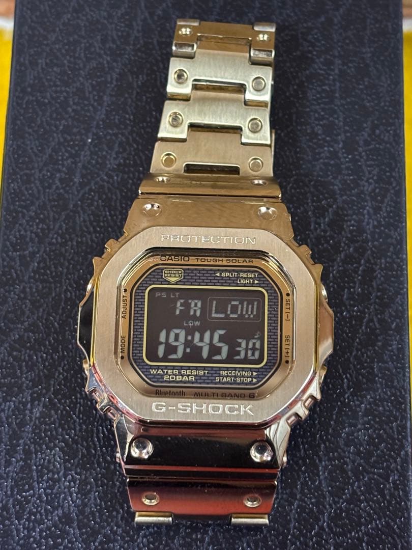 G-SHOCK GMW-B5000GD 電波ソーラー ゴールド 木村拓哉も着用