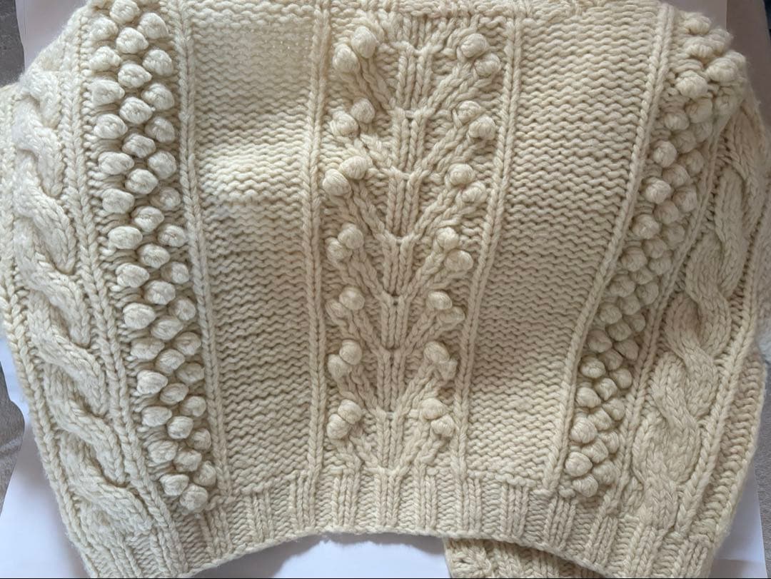 ロージーモンスター　special hand knit cardigan