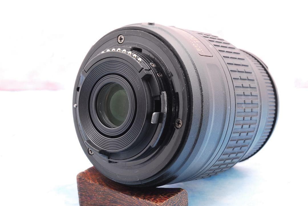 Nikon D5500☆一眼レフカメラ☆手ぶれ補正レンズ☆Wi-Fi搭載