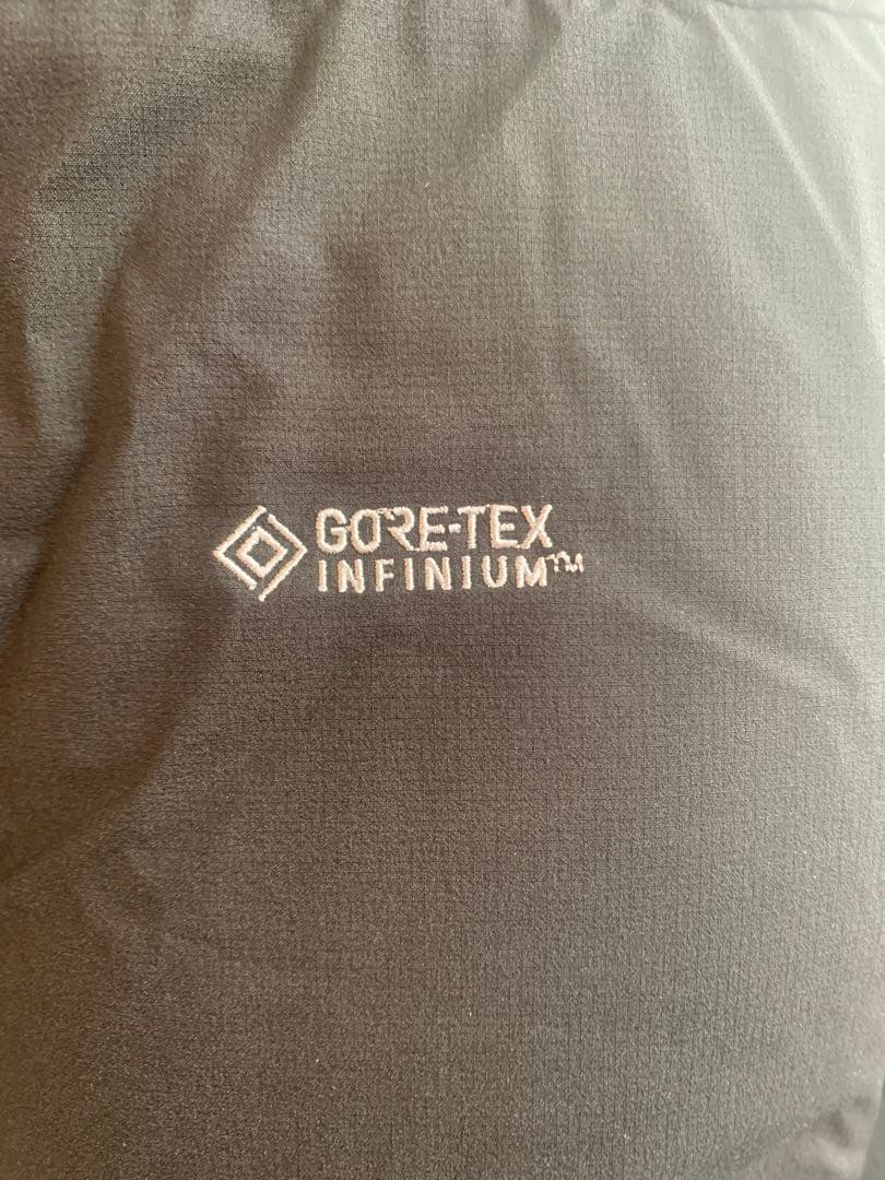 美品　バルトロライトジャケット　ブラック　Ｌサイズ