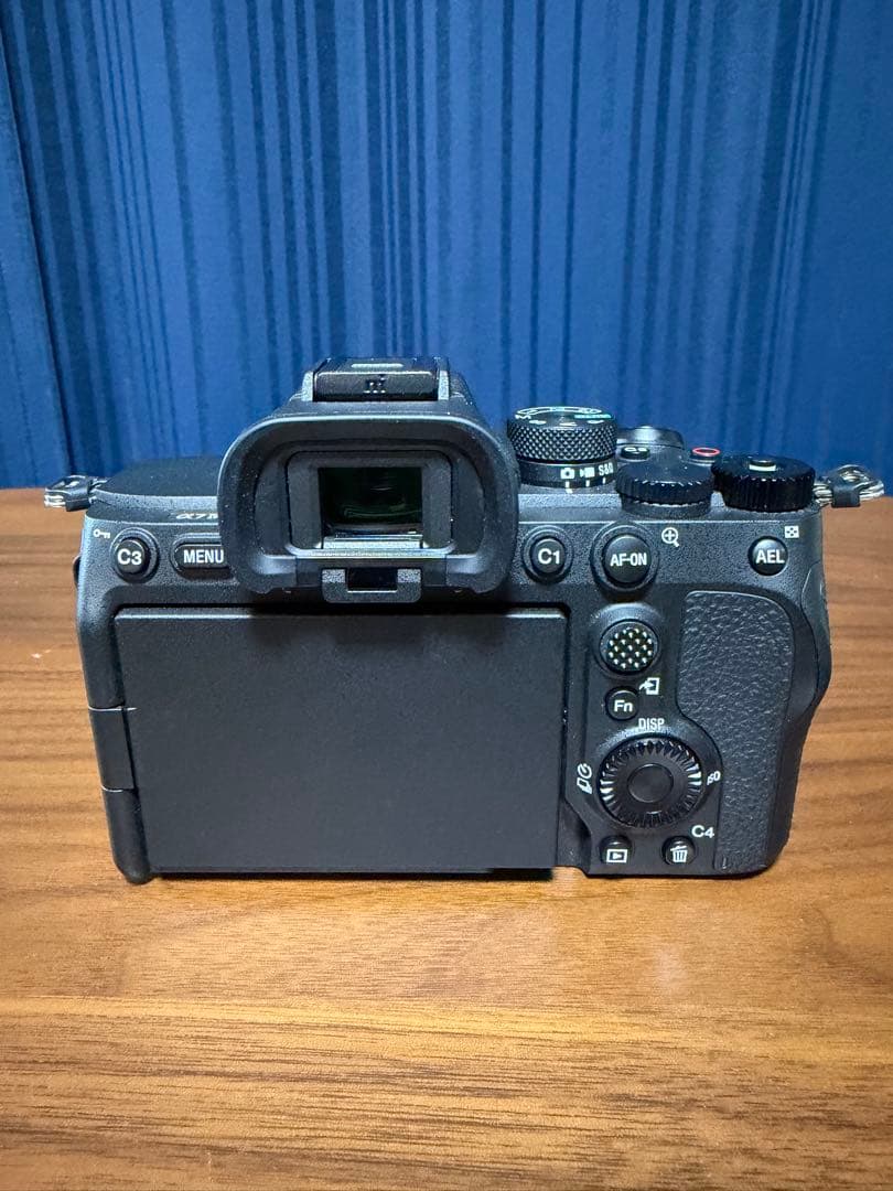 【ゆう】SONY α7IV アルファ7IV ミラーレス一眼 ボディ本体