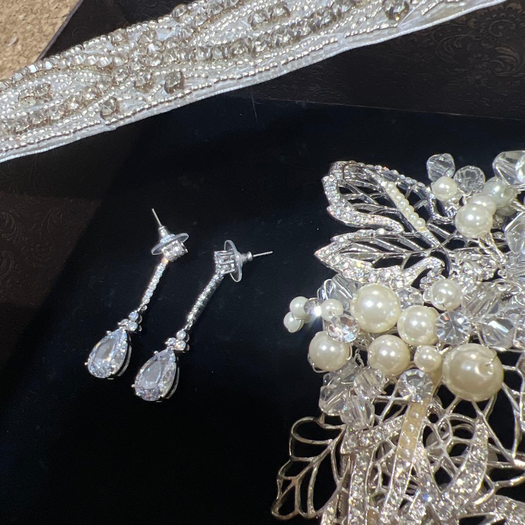 an様 ヴェラウォン風バレリーナウェディングドレスサッシュベルト ヘア飾りピアス