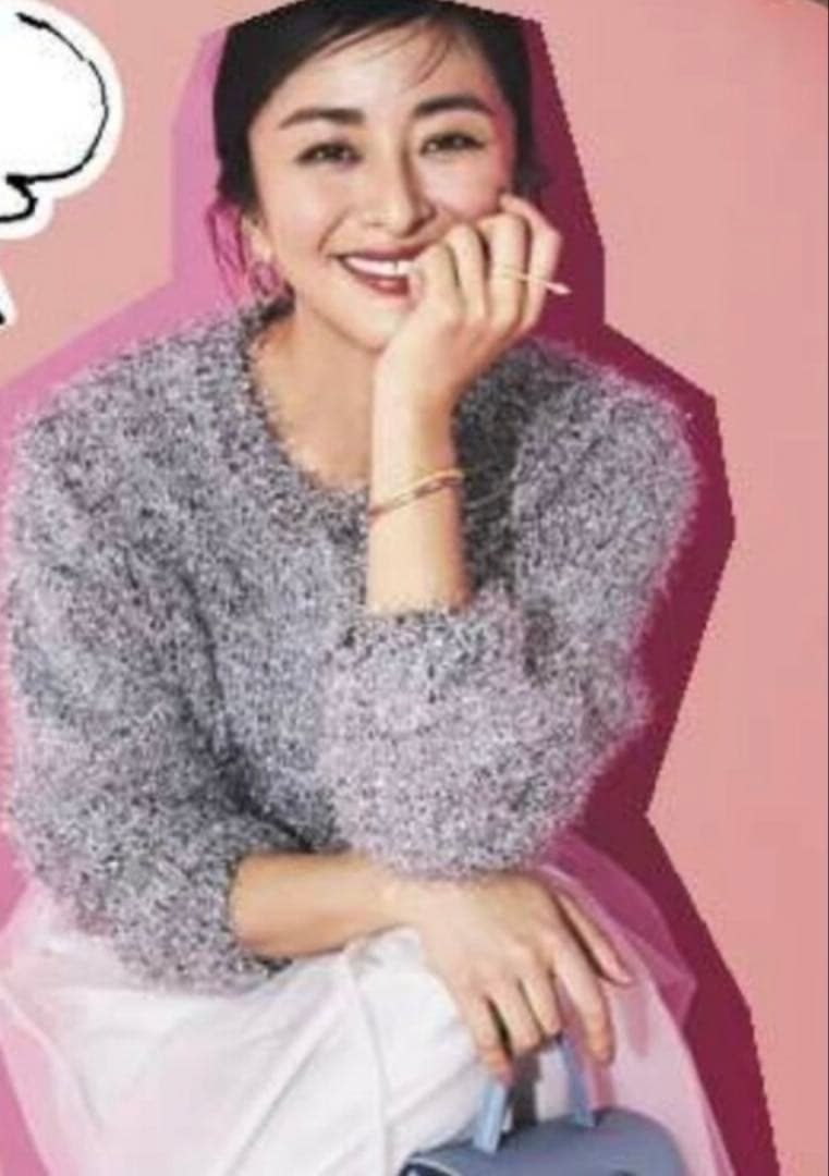 お値下げ　新品　MIESROHE ミドルゲージラメシャギーカーディガン　ブラック