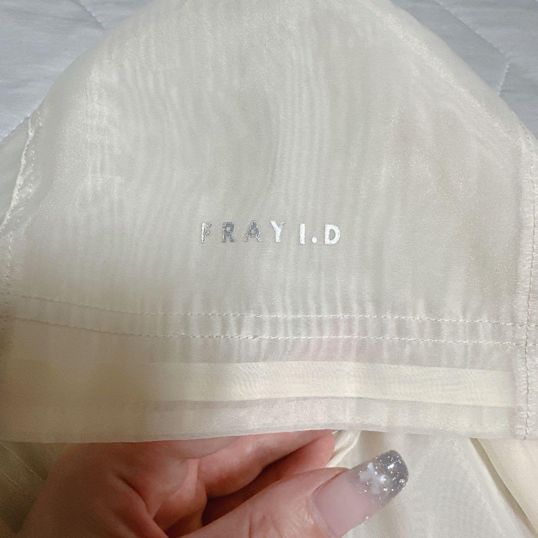 FRAY I.D×PUMA / シアーオーガンジーショートブルゾン（IVR）