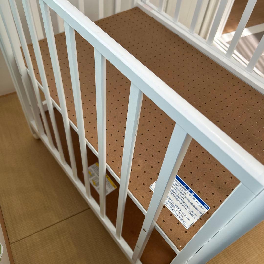 KATOJI木製ホワイトミニベビーベッド　早い者勝ち！送料込　60×90サイズ