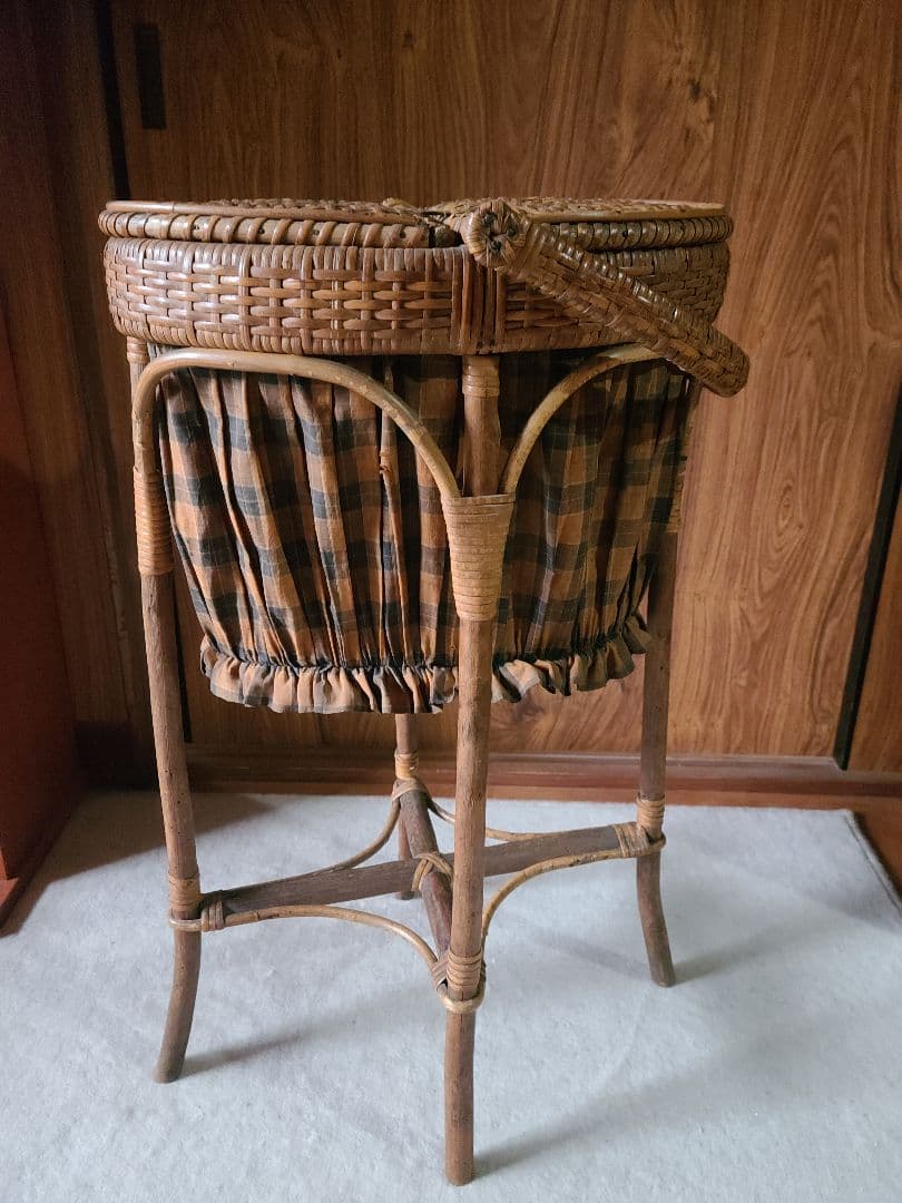 フランスアンティーク ラタン チェック柄 バスケット