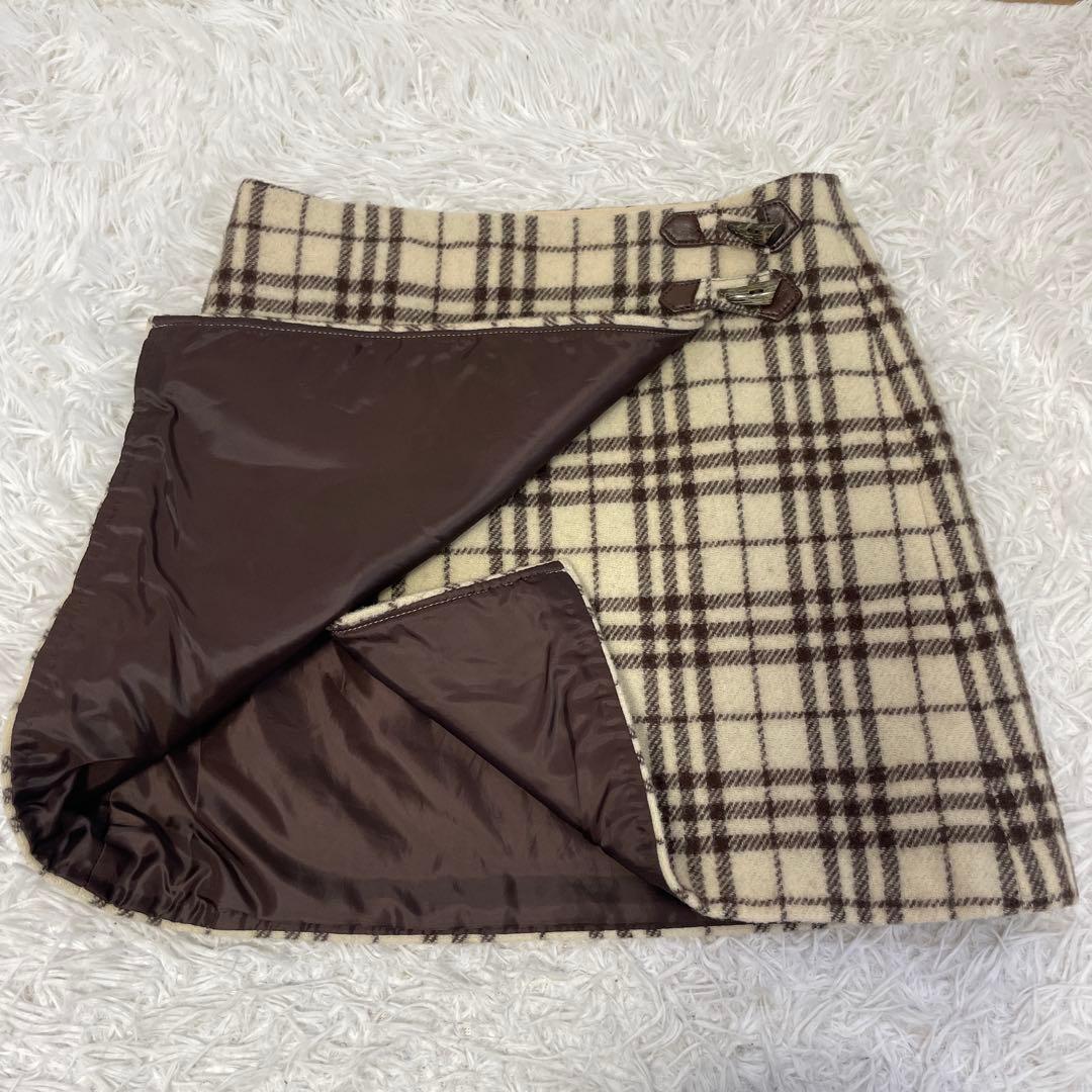 BURBERRY.bluelabel/バーバリー、ラップミニスカート、36サイズ