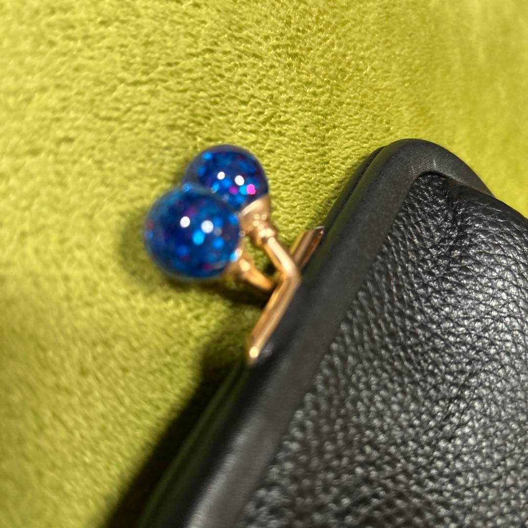 【美品】coachがま口 ケース　小銭入れ　黒 ブルーラメ