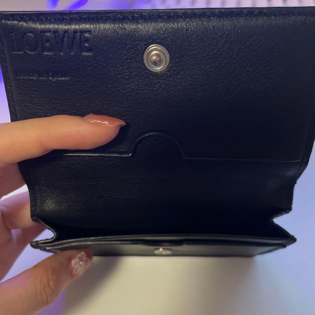 【ロエベ/LOEWE】黒のエンボス加工レザー名刺入れ