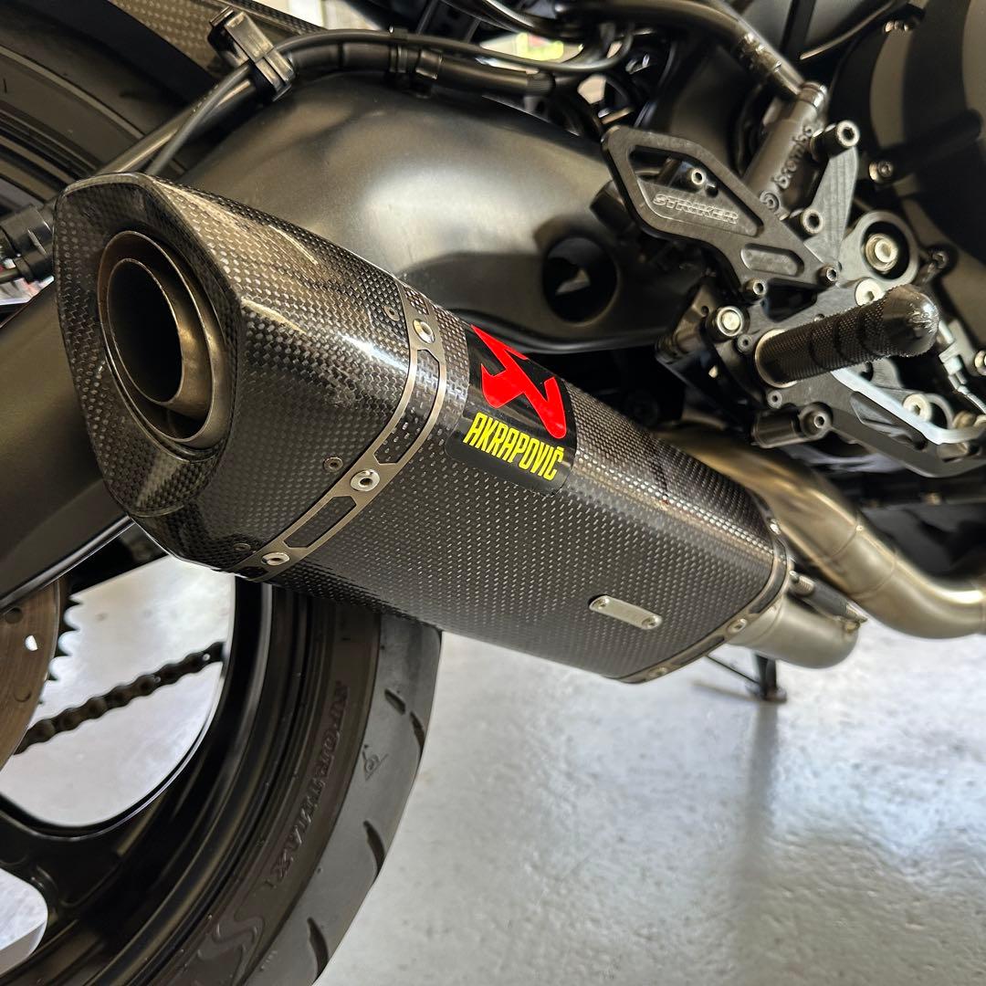 MT-09 XSR900 トレーサー　アクラポビッチ　フルエキゾーストマフラー