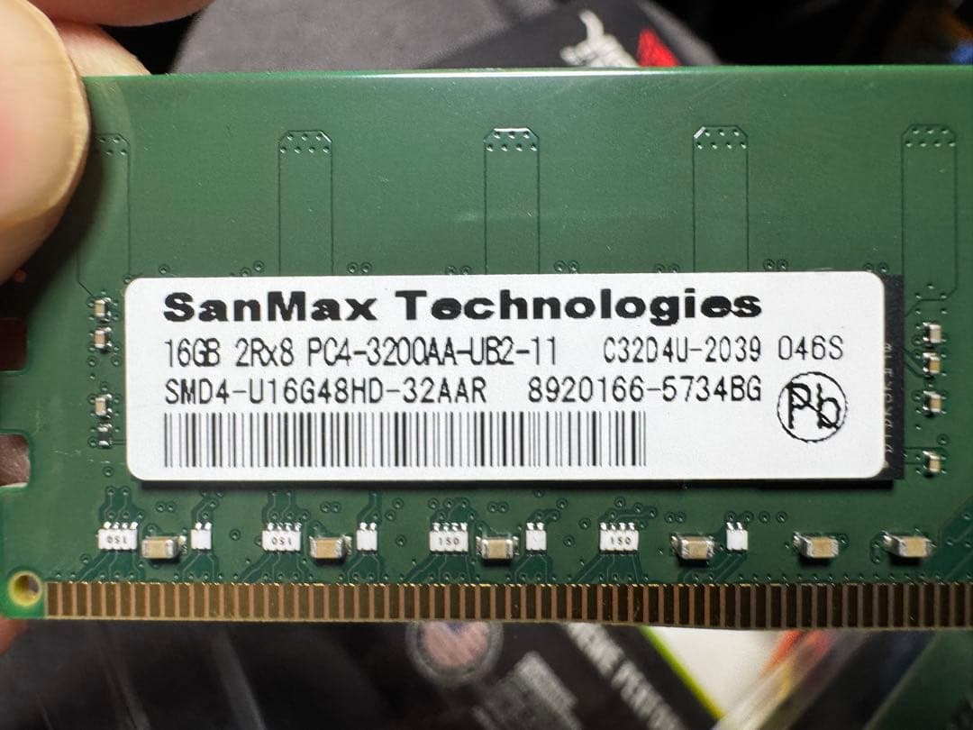 W*D様 SanMax 16GB DDR4 PC4-3200AA メモリ２枚　(