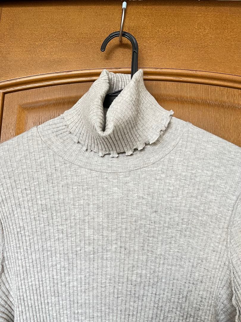 handsofcreation OUVERT タートルネックプルオーバー