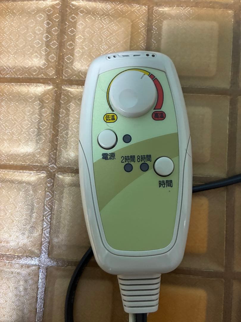 パーソナル岩盤浴 ホットカーペット 温度調整・タイマー機能付き