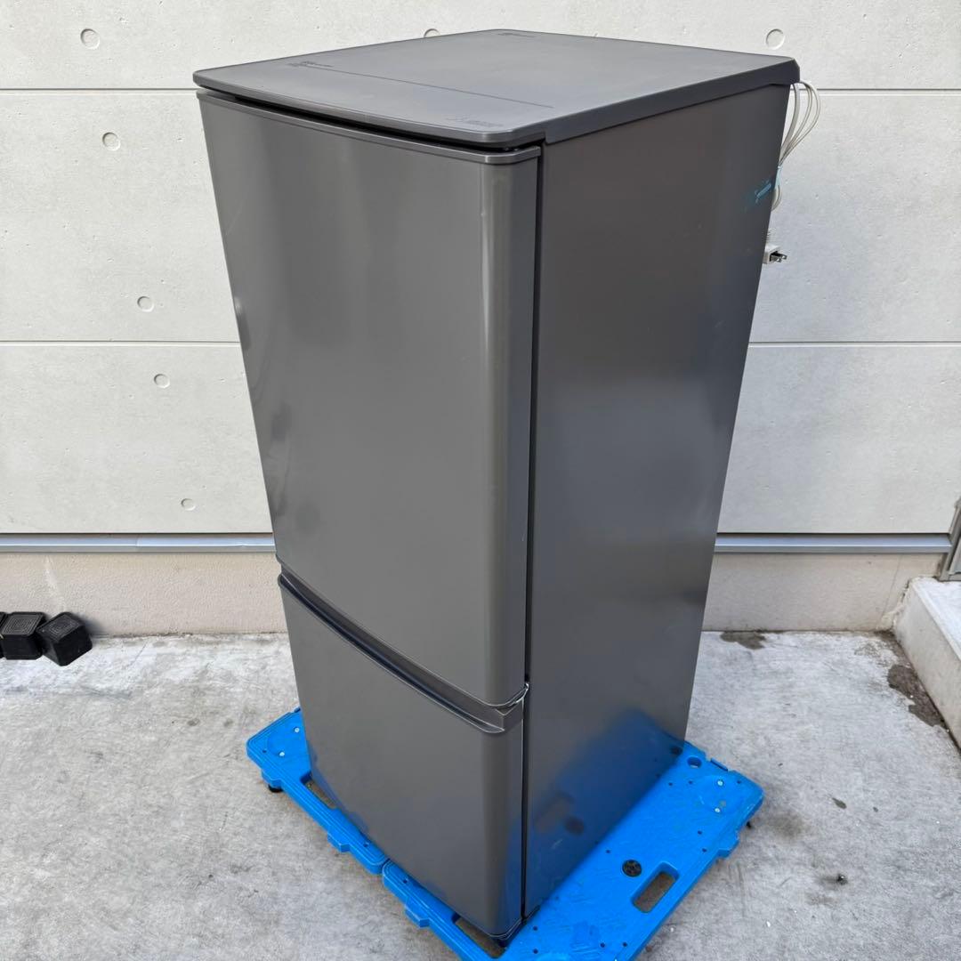 202⭐️2024年製美品★三菱電機　冷蔵庫　グレー　自動霜取り　一人暮らし