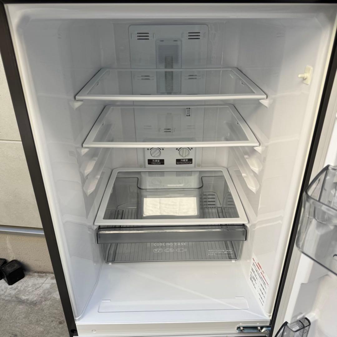 202⭐️2024年製美品★三菱電機　冷蔵庫　グレー　自動霜取り　一人暮らし