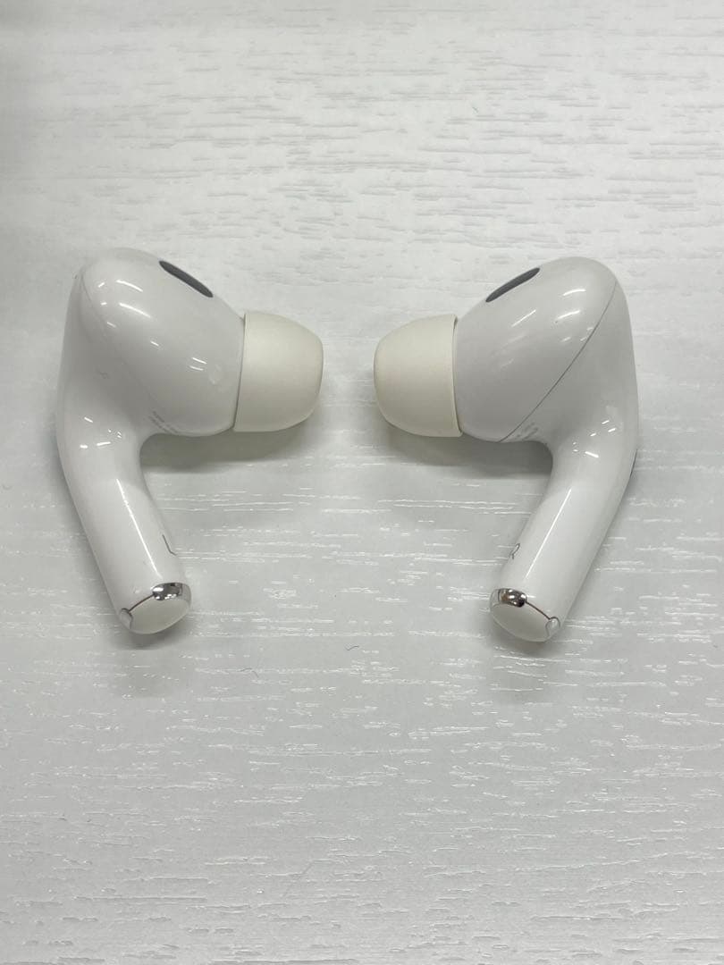 AirPods本体 ホワイト 充電ケース付き