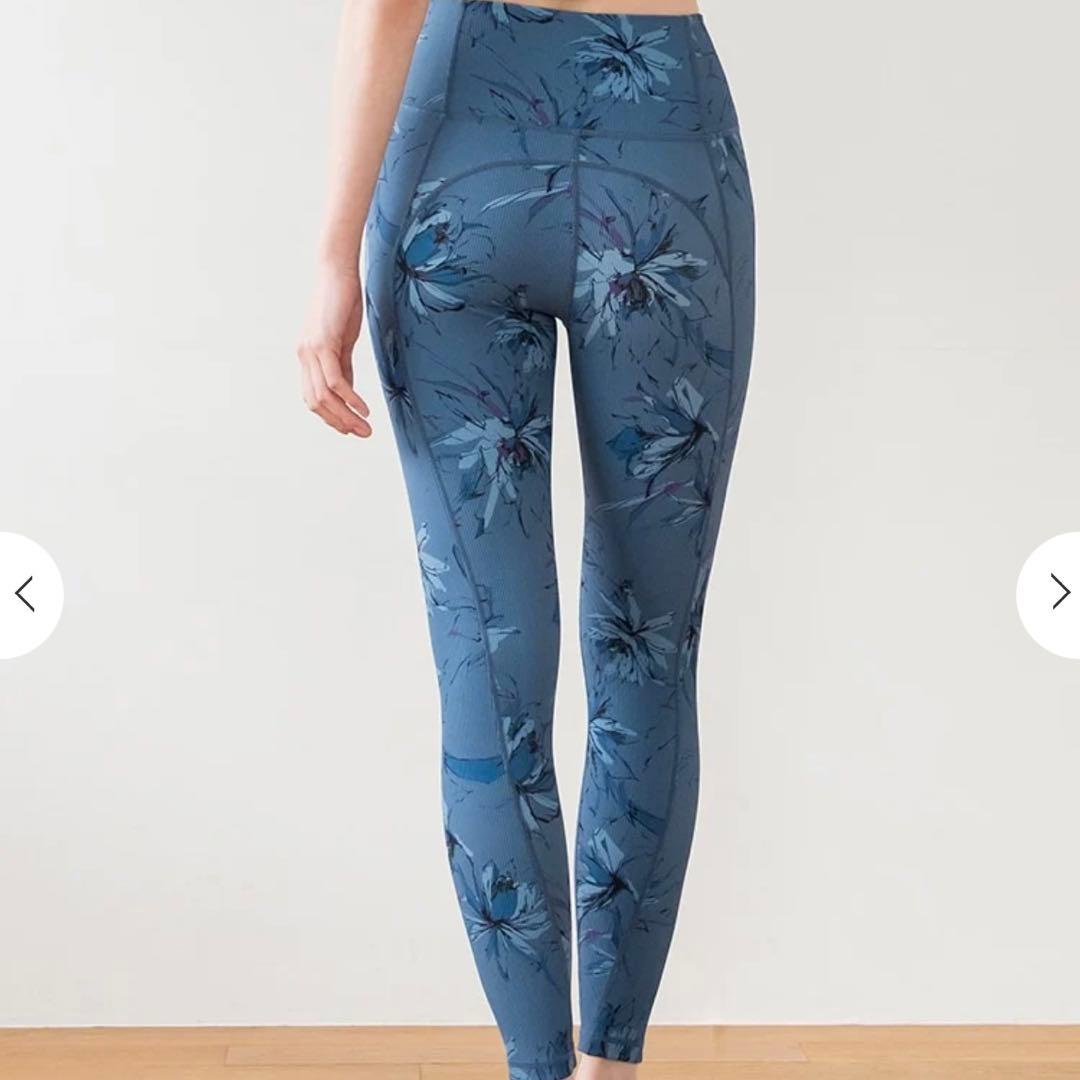 新品　SUKALAリブBig フラワープリント　レギンス　Sサイズ