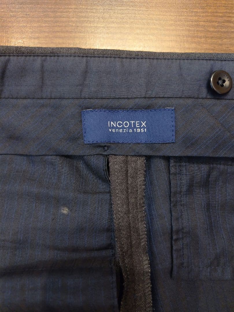 週末限定値下！美品 インコテックス INCOTEX ウールスラックス　サイズ46