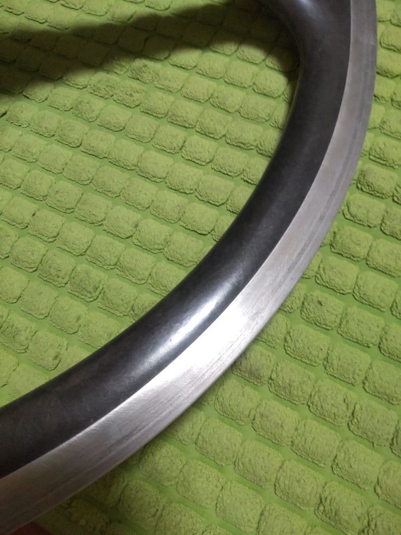 SPIN スピナジー前後カーボンホイールセット 650C？