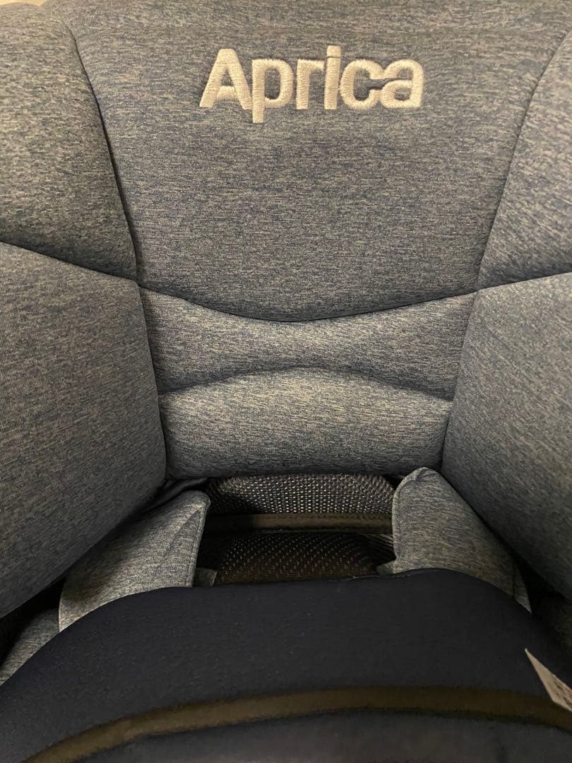 アップリカ　チャイルドシート　クルリラAD 360度回転　ISOFIX＆ベルト