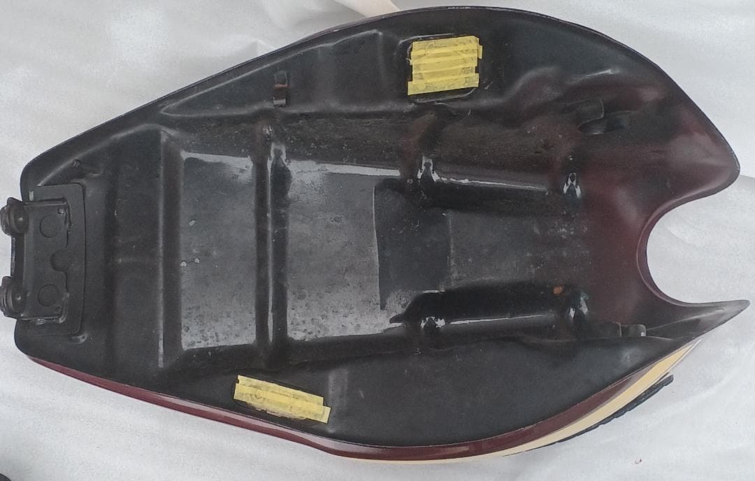 Kawasaki ゼファー400タンク