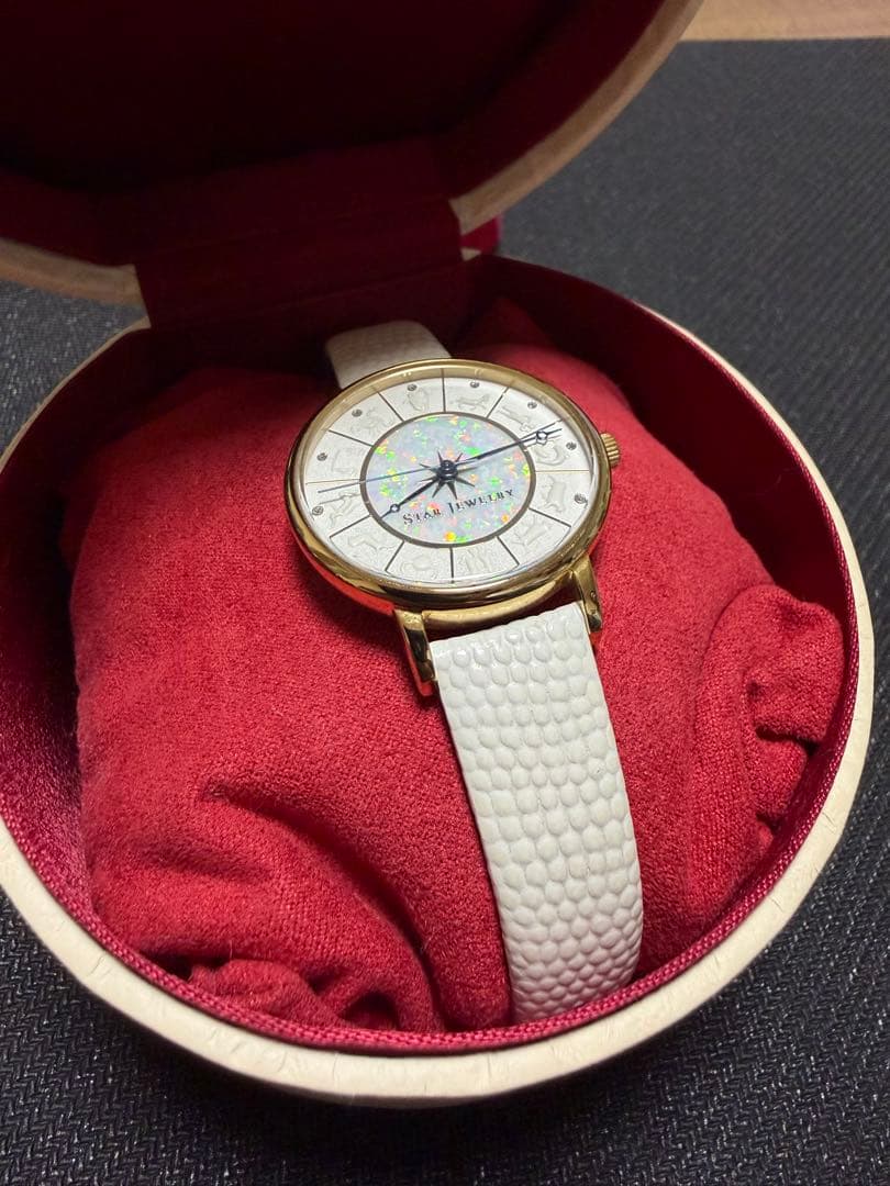 STAR JEWELRY 時計　クリスマス2019