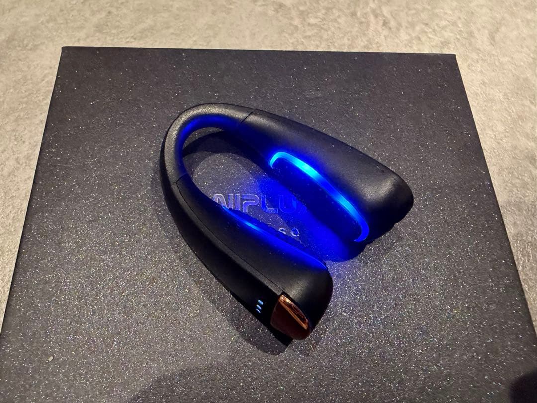 NIPLUX EMS美顔器 鼻専用　ブラックQNose 新品同様　TV紹介