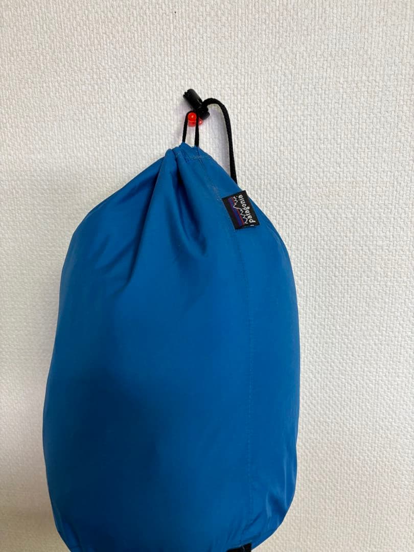 Patagonia ダウンベスト 未発売ベージュ/ネイビー