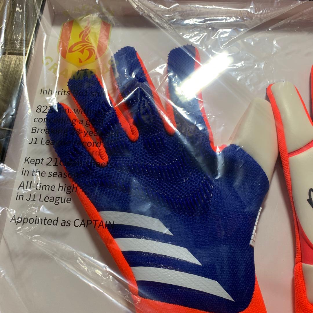 名古屋グランパス　ランゲラック　額縁入り　GKグローブ　サイン入り