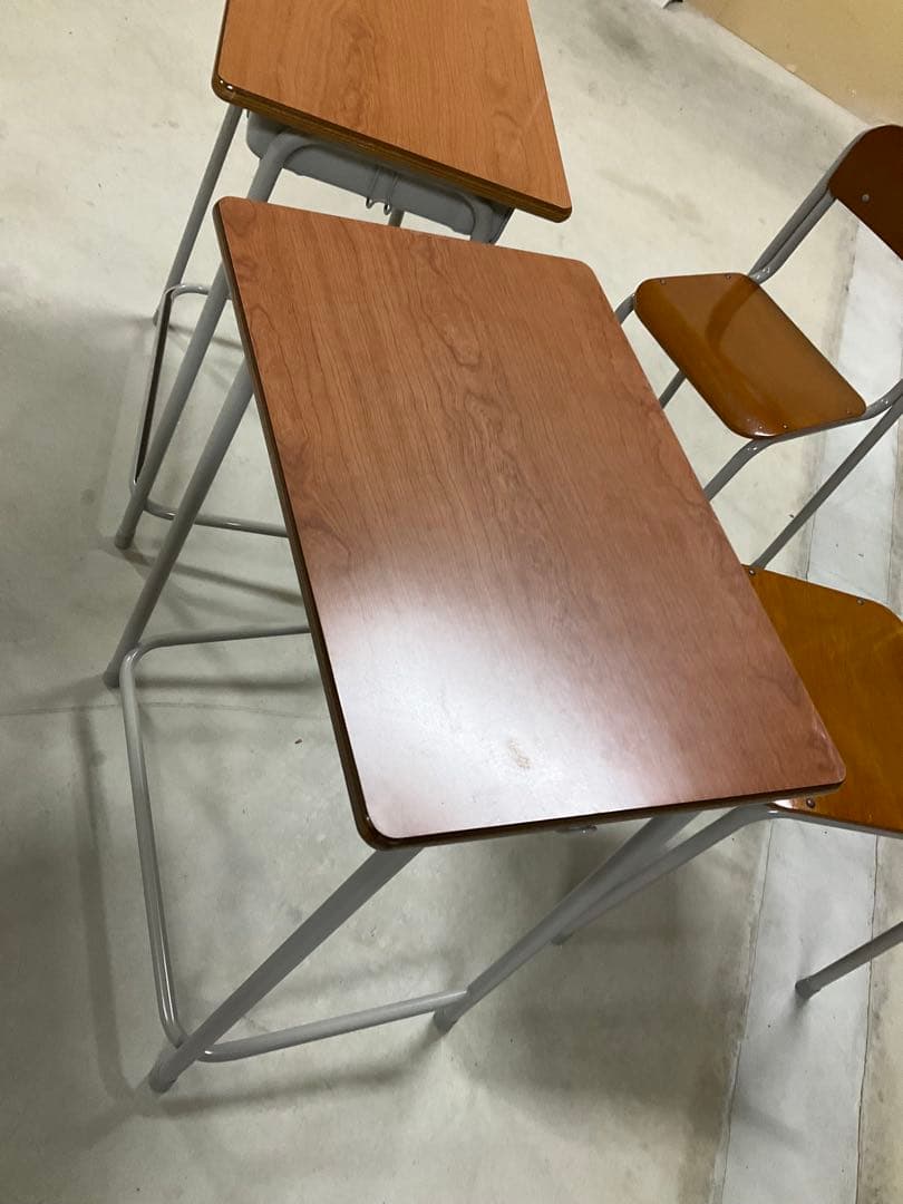 ⭐️美品⭐️ 学校の机とイス　2セット