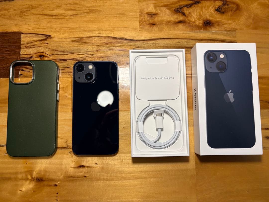 Apple iPhone 13 mini 128gbミッドナイト