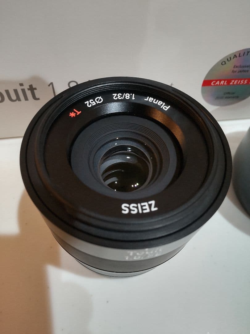 レンズ(単焦点) carl zeiss touit 32mm f1.8 sony e ver2