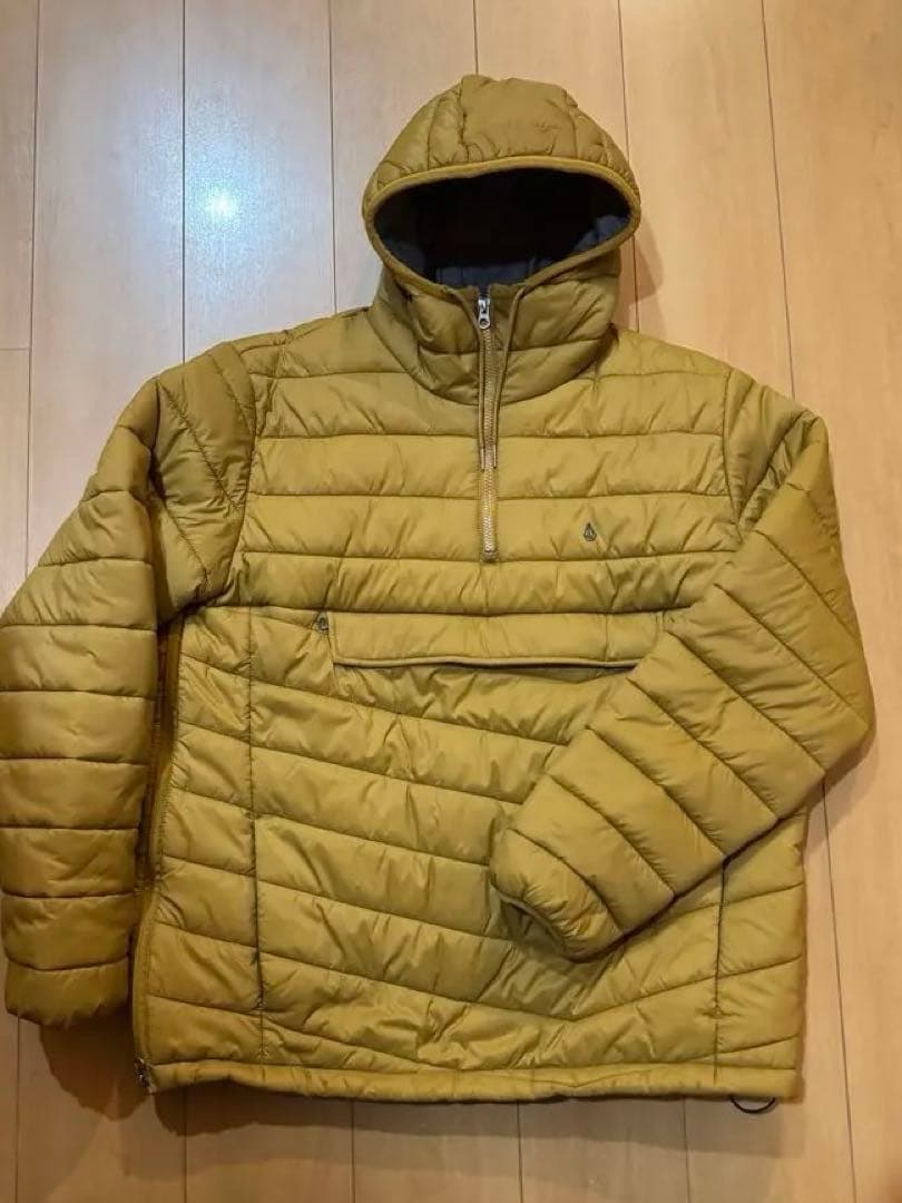 VOLCOM 中綿入りハーフジップダウンジャケット スノーボード