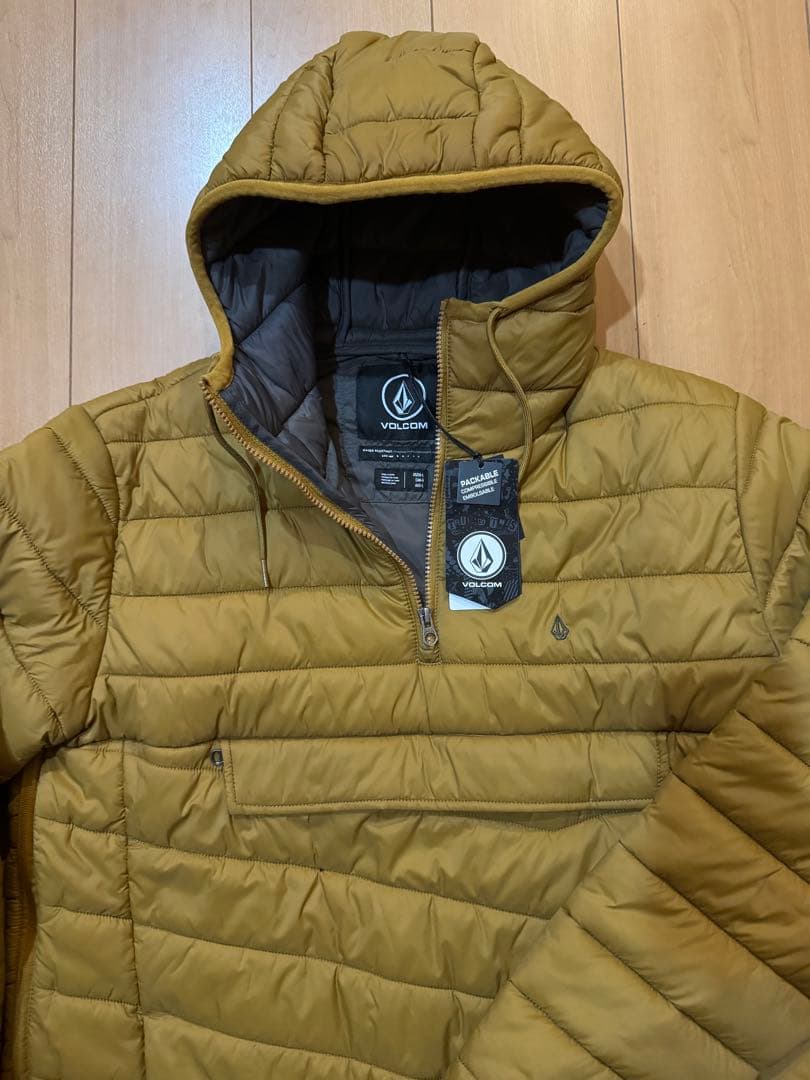 VOLCOM 中綿入りハーフジップダウンジャケット スノーボード