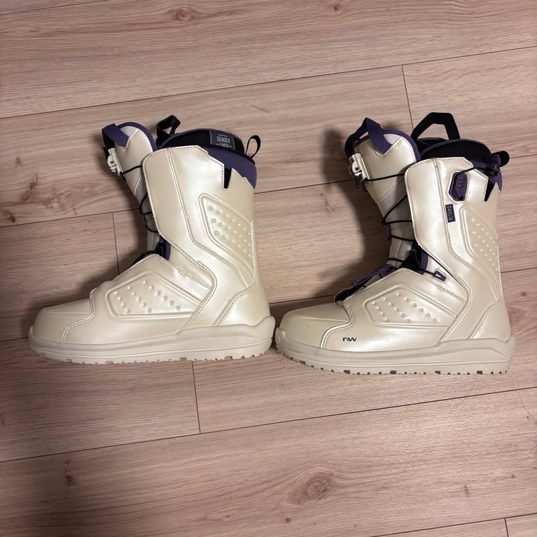 スノーボード　ブーツ　クイックレース　ノースウェーブ　ダリア