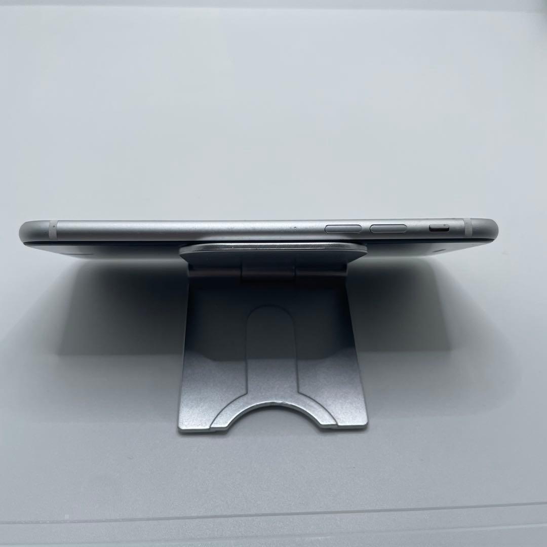 【格安美品】iPhone SE2 64GB simフリー本体 316