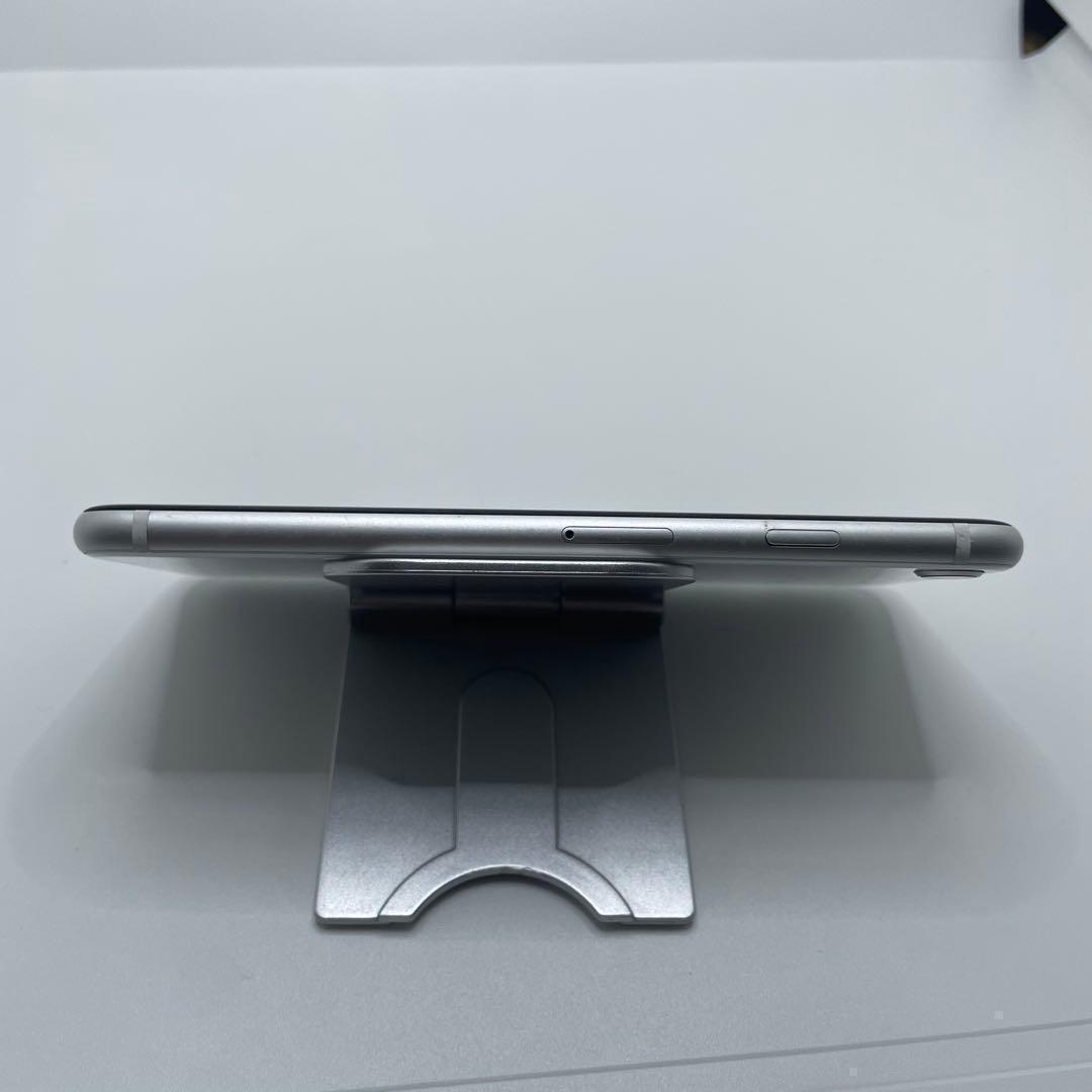 【格安美品】iPhone SE2 64GB simフリー本体 316