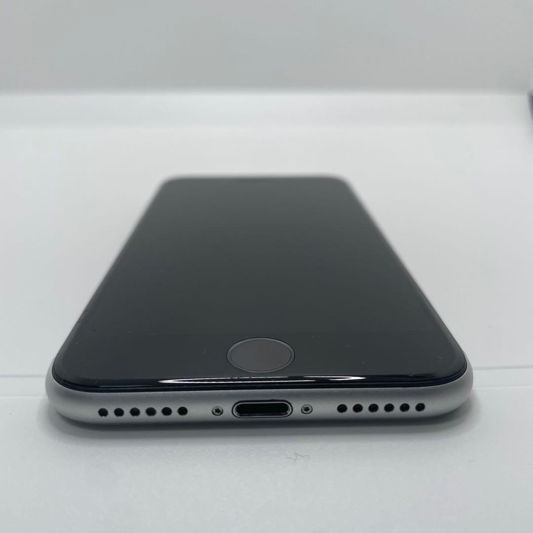 【格安美品】iPhone SE2 64GB simフリー本体 316