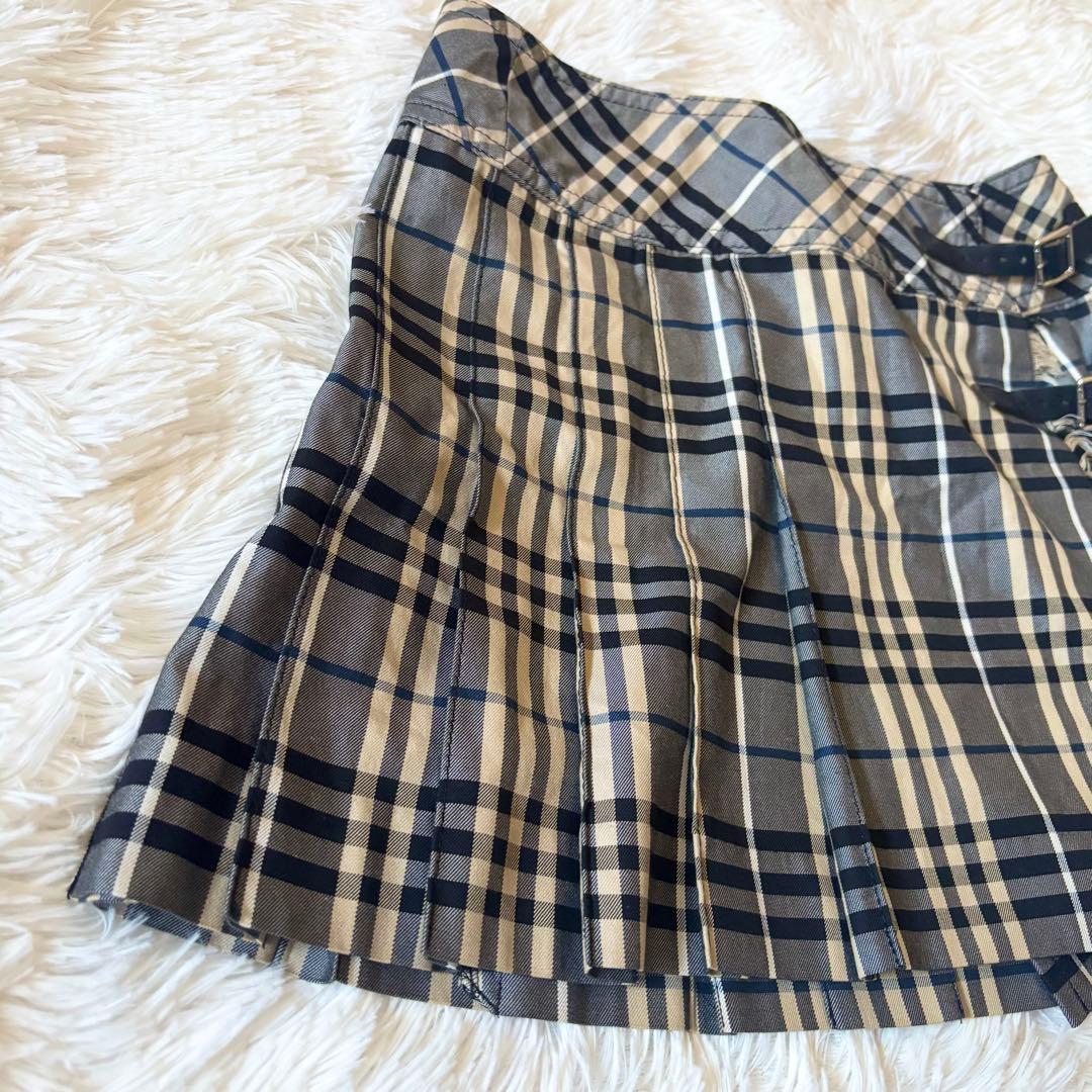 BURBERRY BLUE LABEL 2連 ベルト付 プリーツスカート