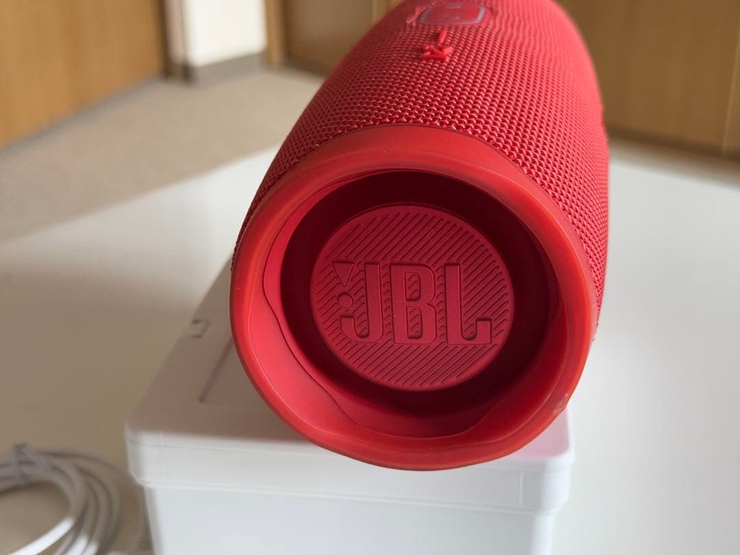 JBL CHARGE 4 赤色