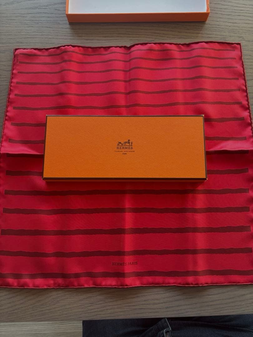 HERMESエルメス　スカーフ