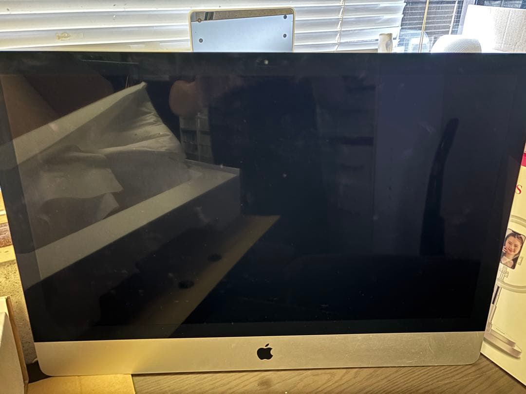 27インチ iMac Retina 5K ディスプレイモデル