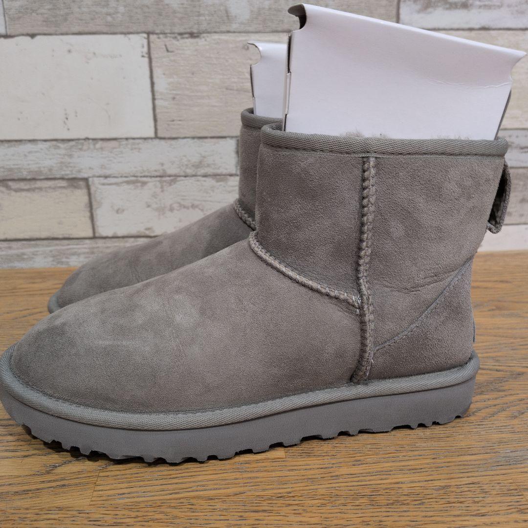 UGG W CLASSIC MINI II グレー 6