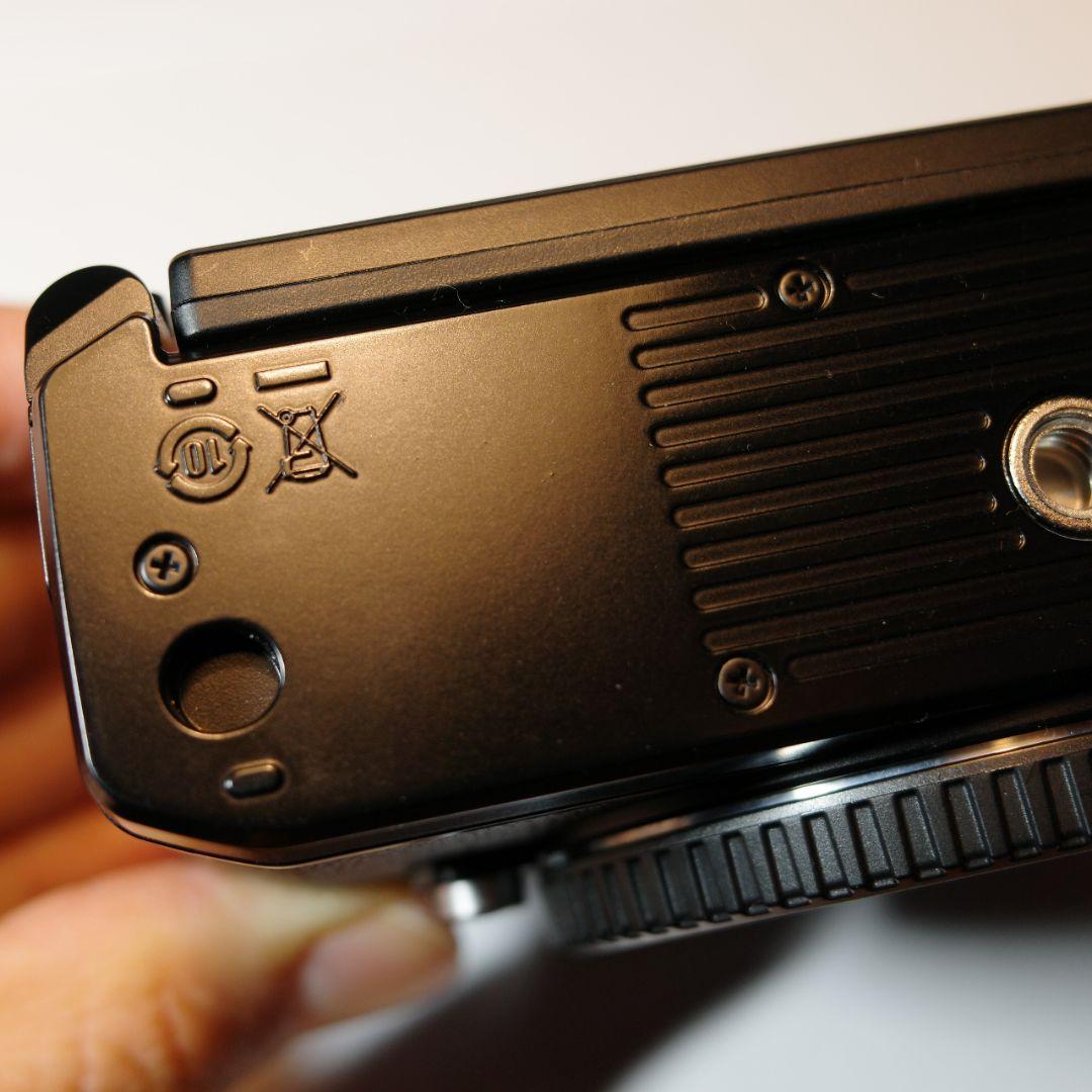 Nikon Z fc ミラーレスカメラ