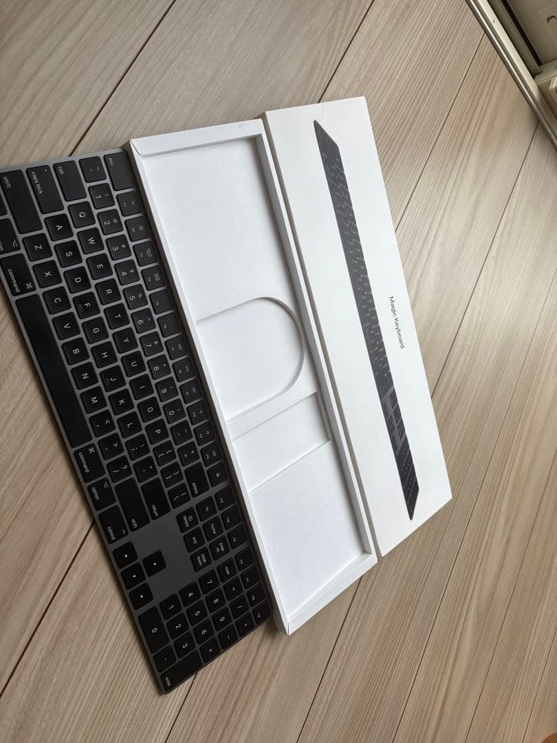 セット: Magic Trackpad & Magic Keyboard