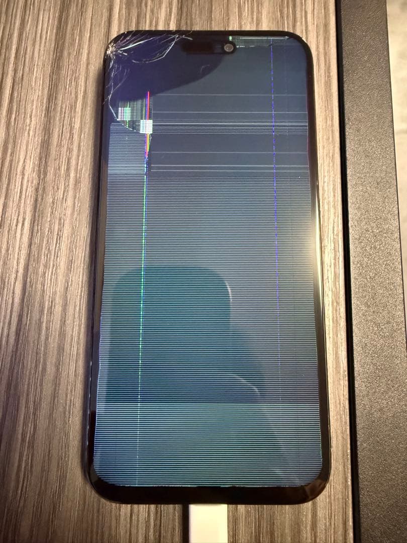 Apple iPhone 15 Pro Max 512GBスペースブラック 本体