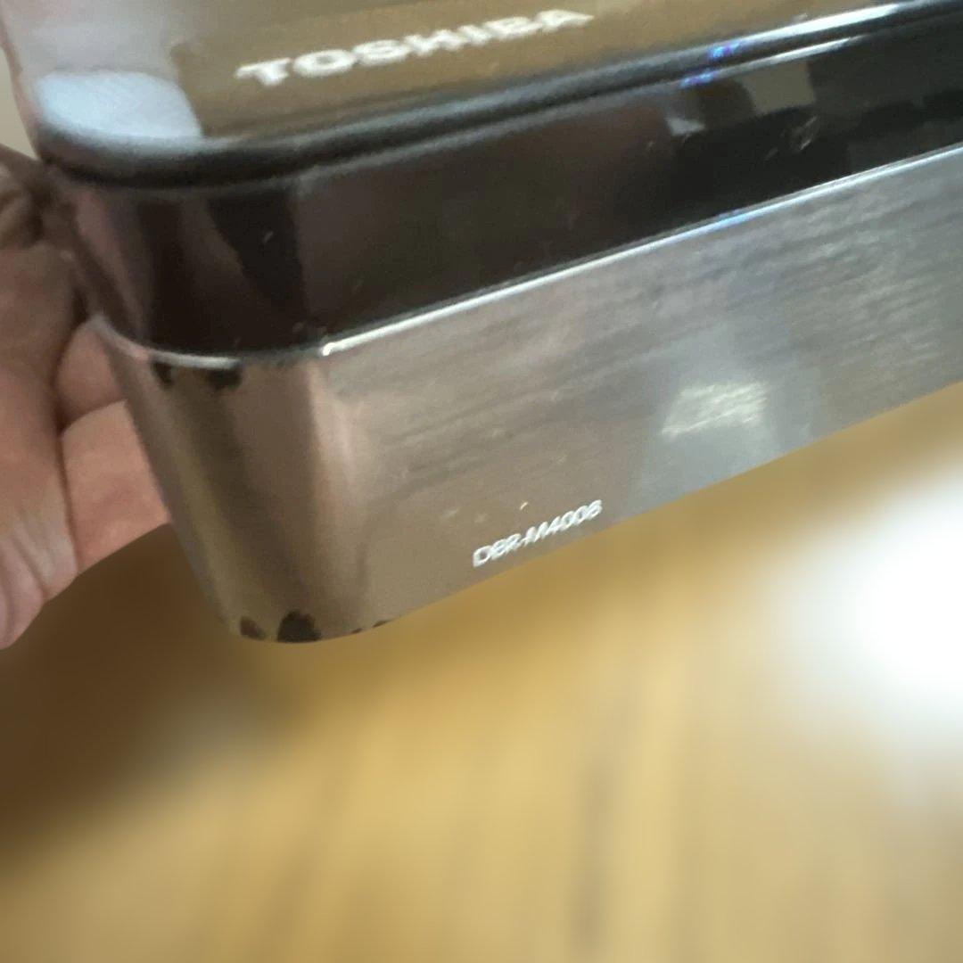 動作品　4TB DBR-M4008 東芝　BDレコーダー