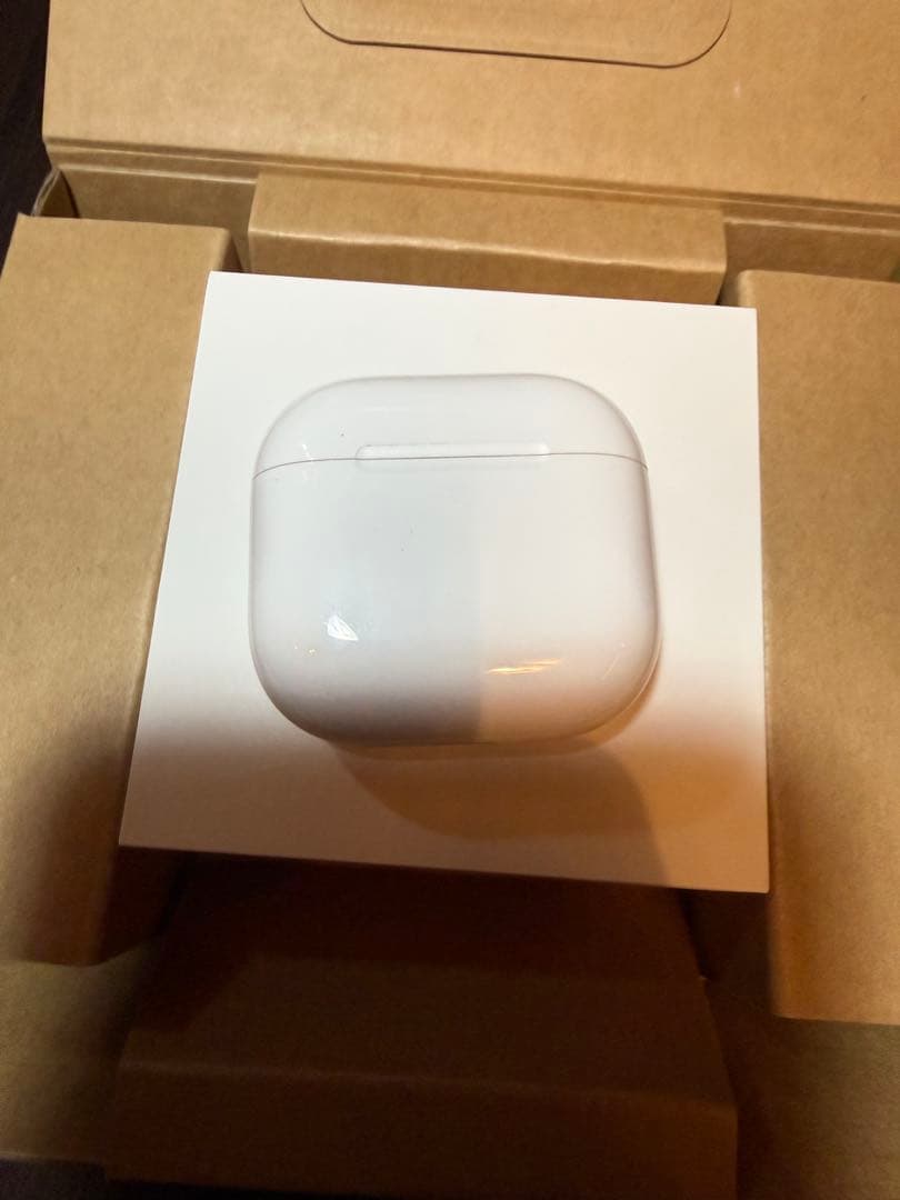 AirPods 4 本体 アクティブノイズキャンセリング搭載モデル