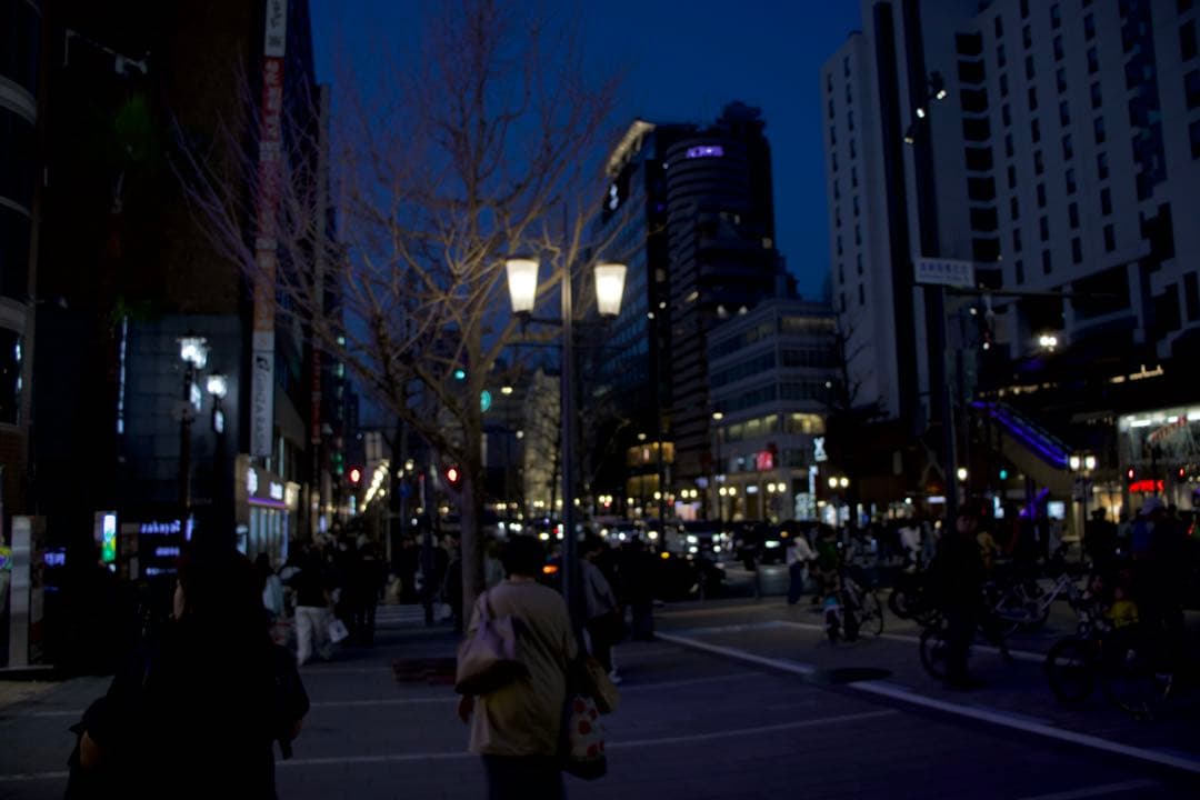 canon eos kiss x9 EF-S18-55ISSTMレンズキット